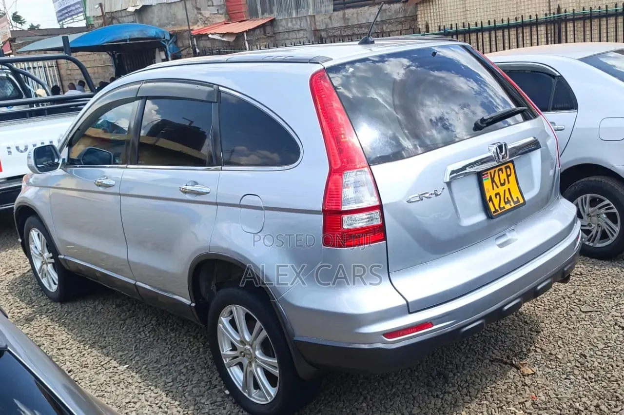 Honda CR-V 2011 Silver