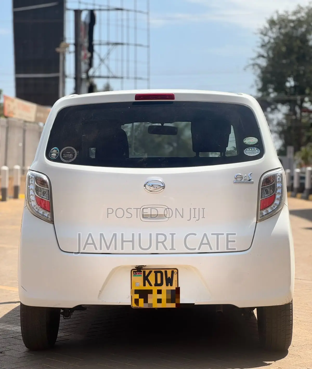 Daihatsu Mira 2017 White