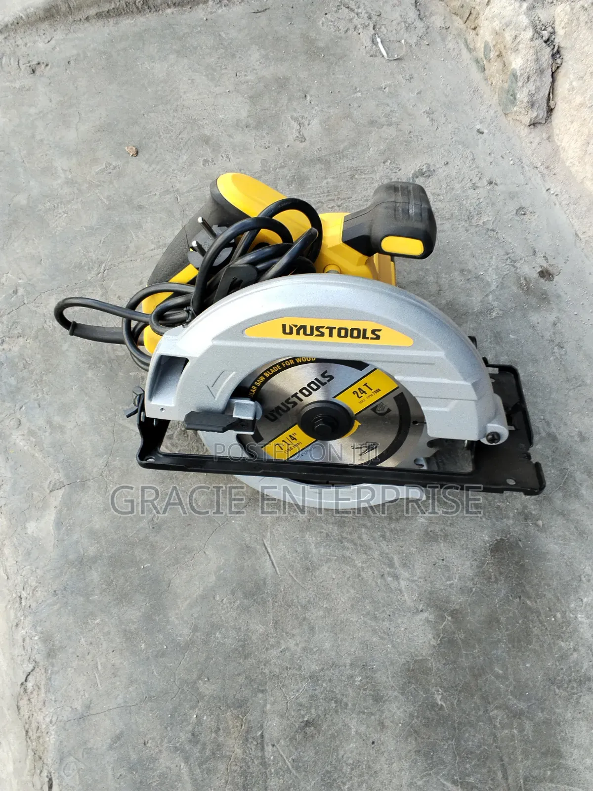 Uyustool Electric Circular Saw