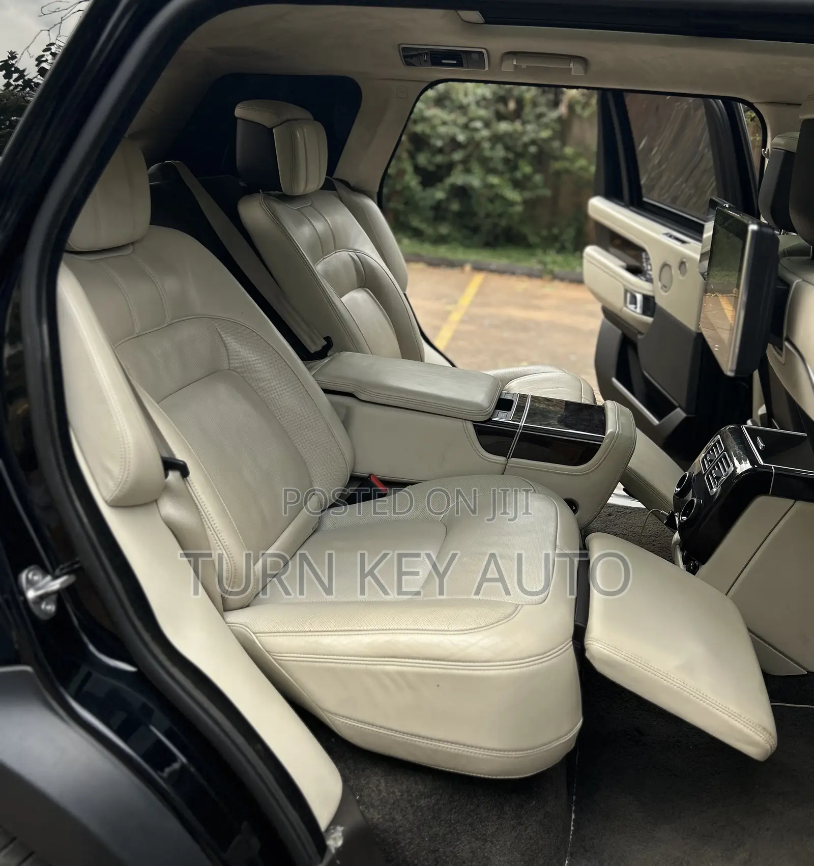 Land Rover Range Rover Vogue 2018 Black