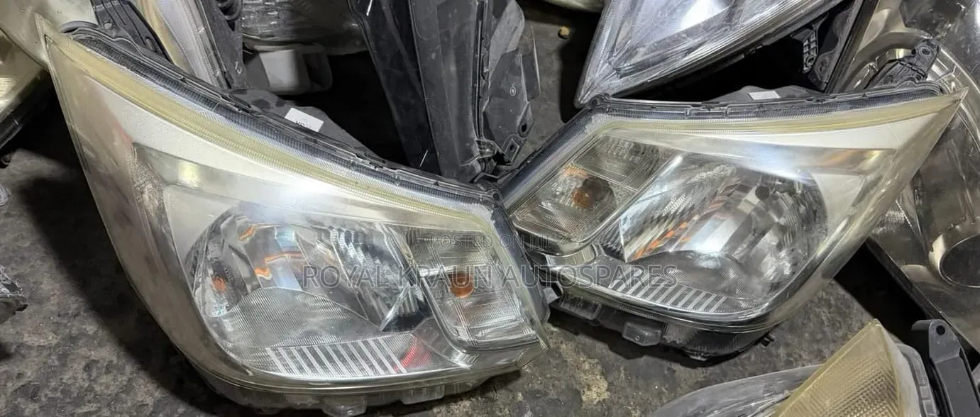Daihatsu Move Nosecut