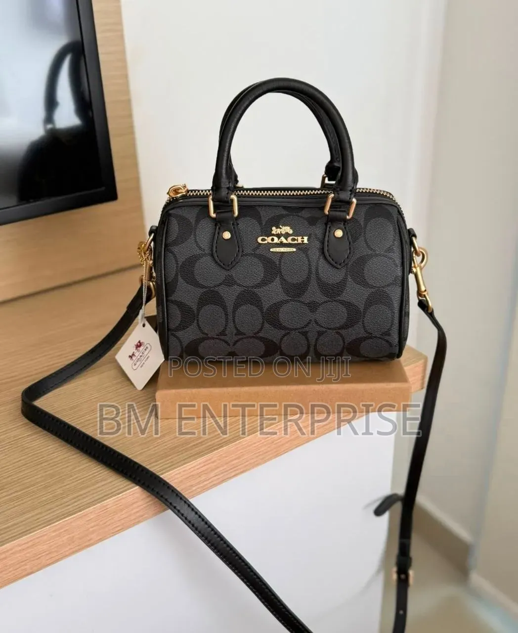 Flash Sale! Boxed Stylish Coach Hand Bags Available
