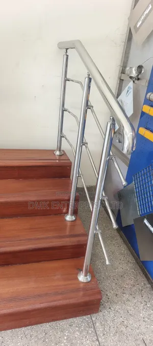 Modern Balcony Railings – Custom Made