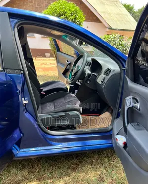 Volkswagen Polo 2022 Blue