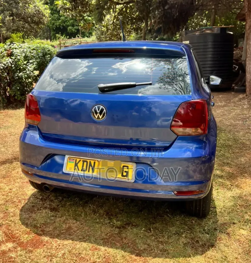 Volkswagen Polo 2022 Blue