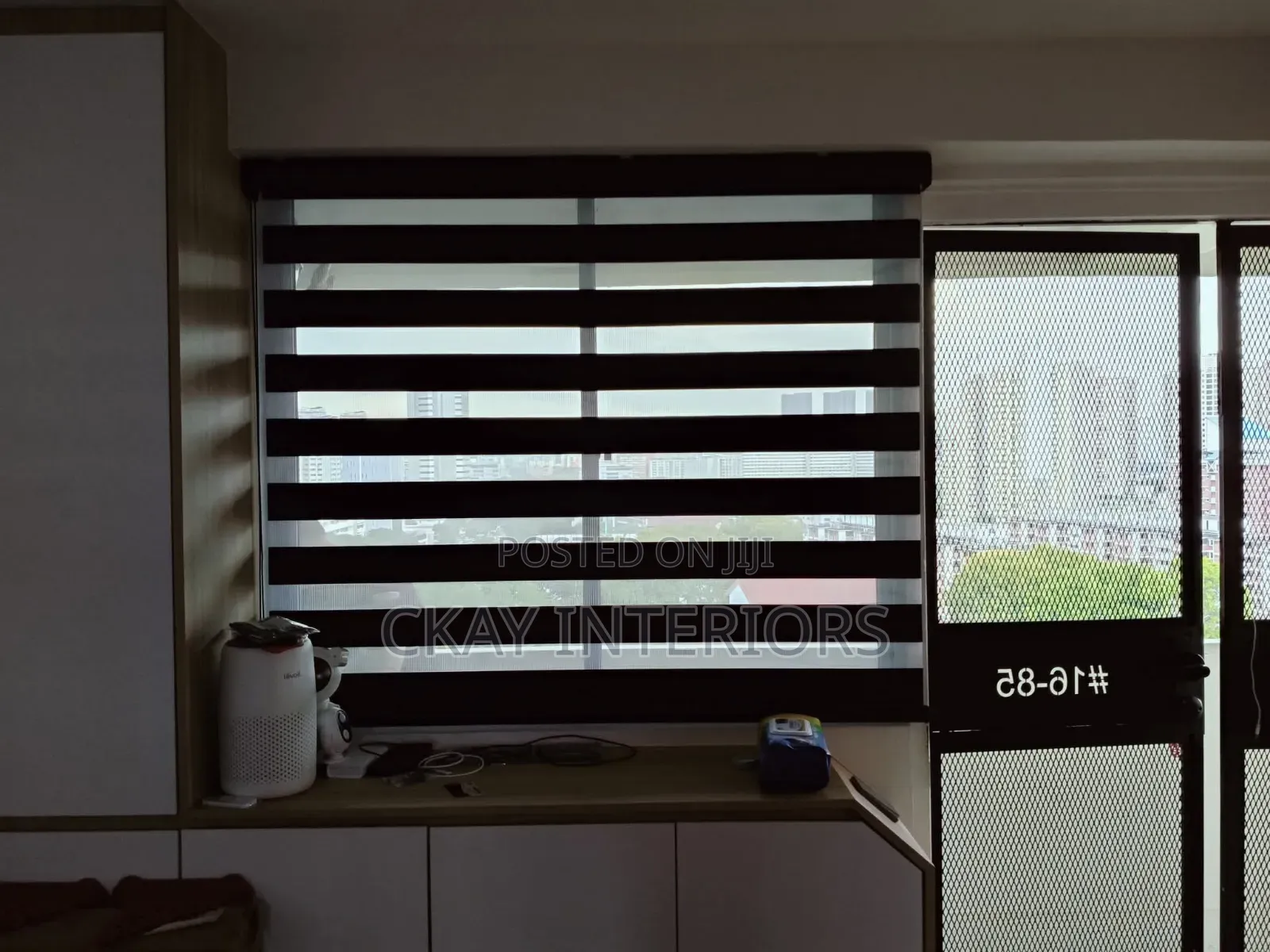 Your Windows, Your Style Horizontal Office Window Blinds