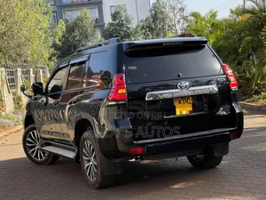 Toyota Land Cruiser Prado 2.8 2017 Black
