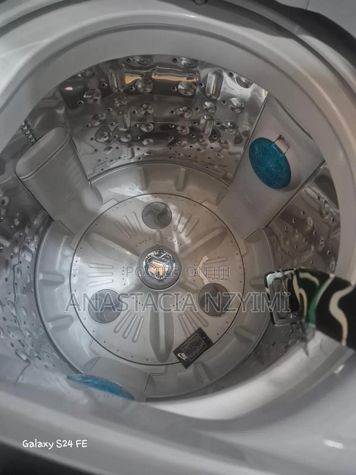 Washing Machine,Top Loader automatic.LG Model Slightly Used.