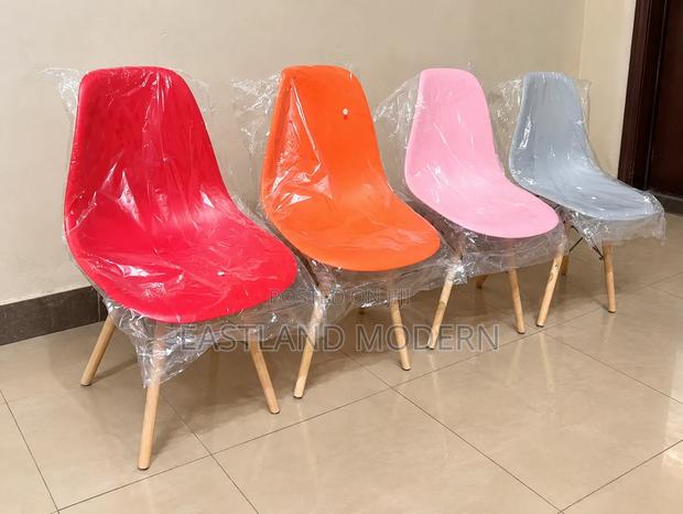 Colourful Eames Chairs With Wooden Legs – Multiple Colours