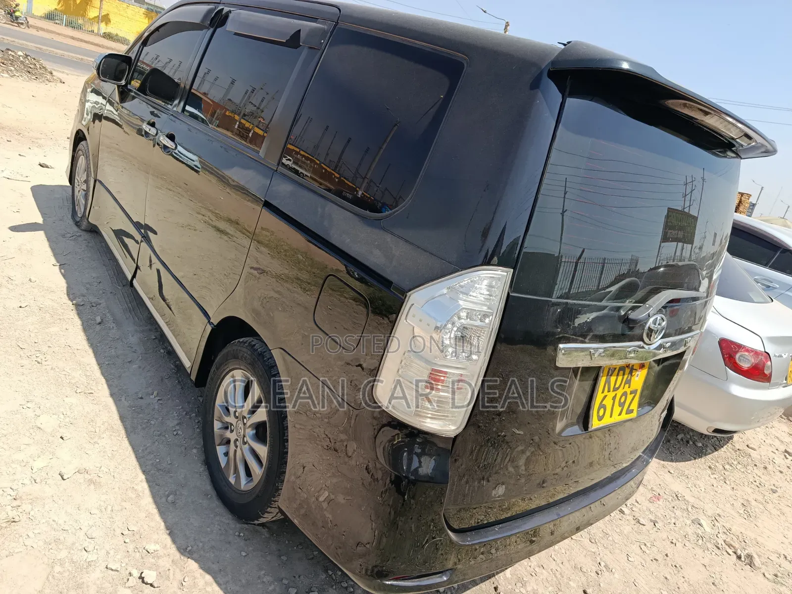 Toyota Voxy 2013 Black