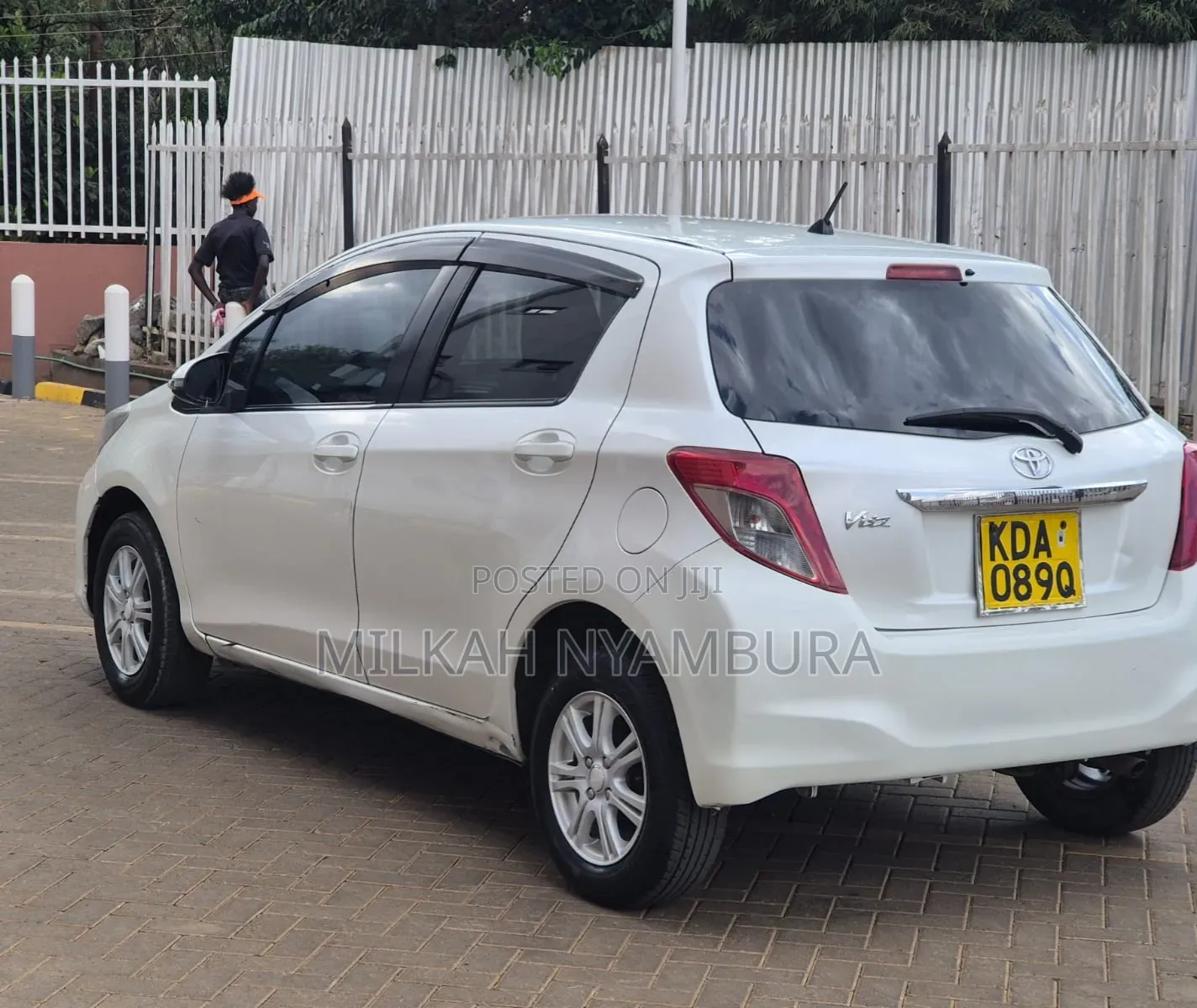 Toyota Vitz 2014 White