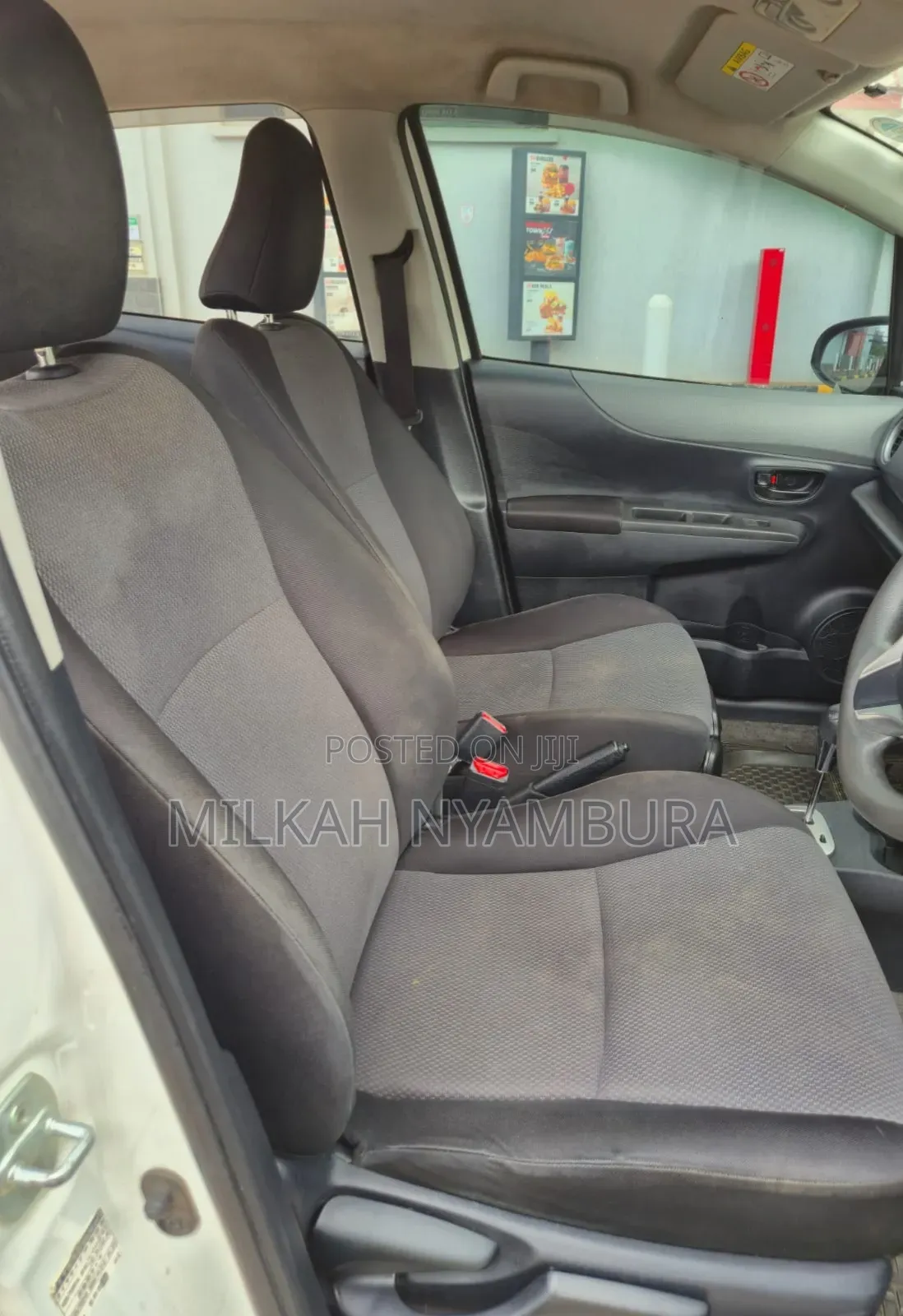 Toyota Vitz 2014 White