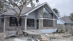 4bdrm Bungalow in Nkoroi for sale