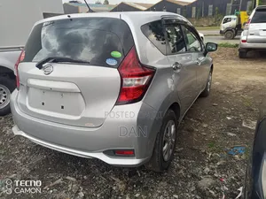 Nissan Note 2018 Silver