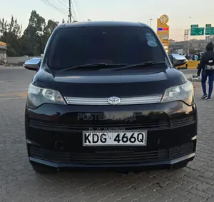 Toyota Spade 2015 Black
