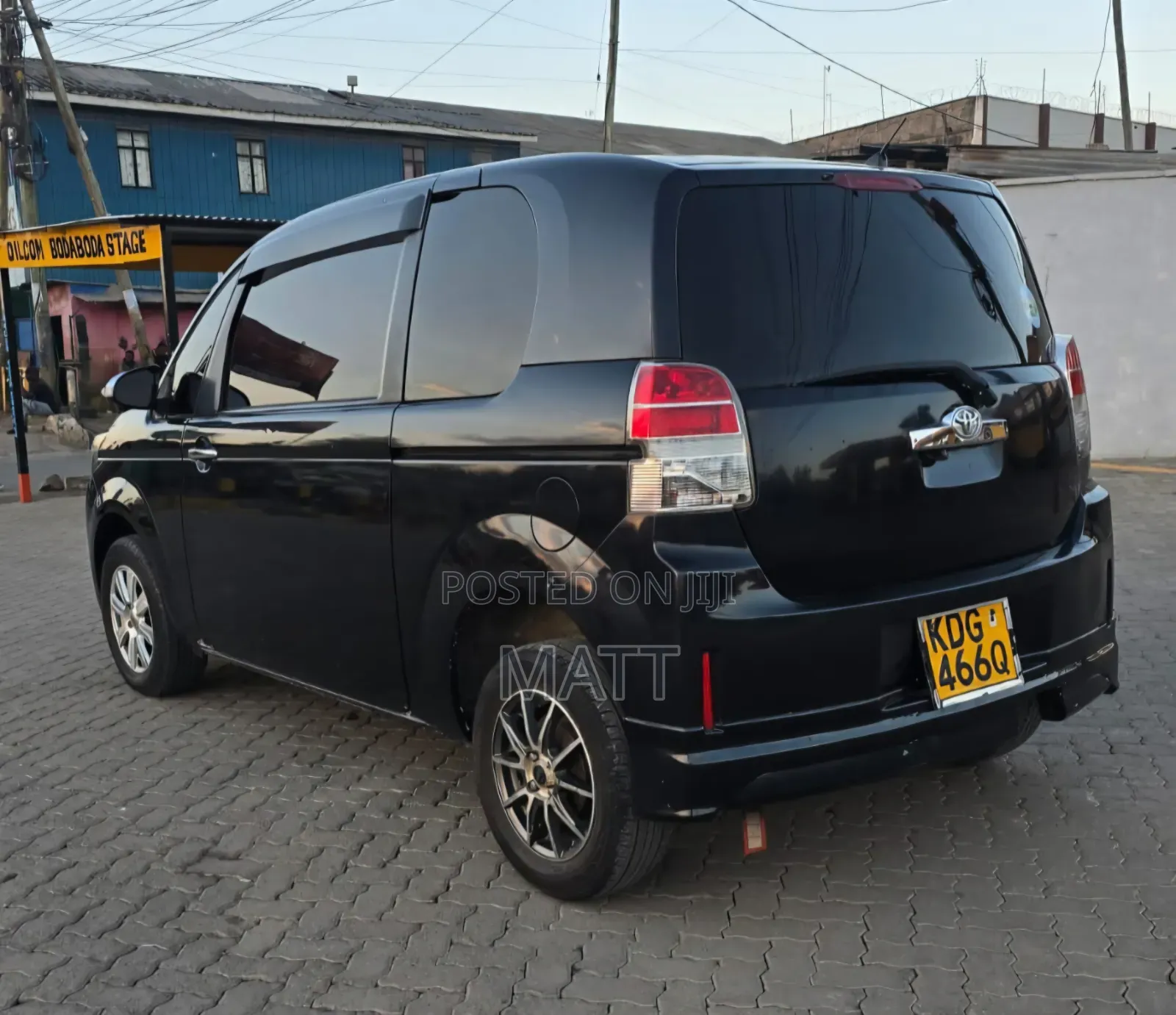 Toyota Spade 2015 Black