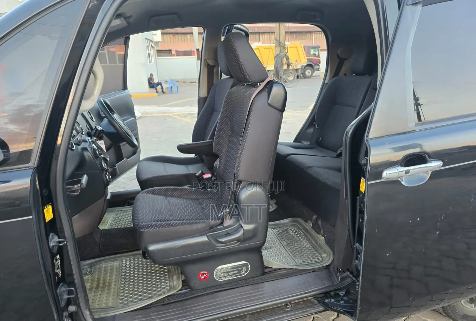 Toyota Spade 2015 Black