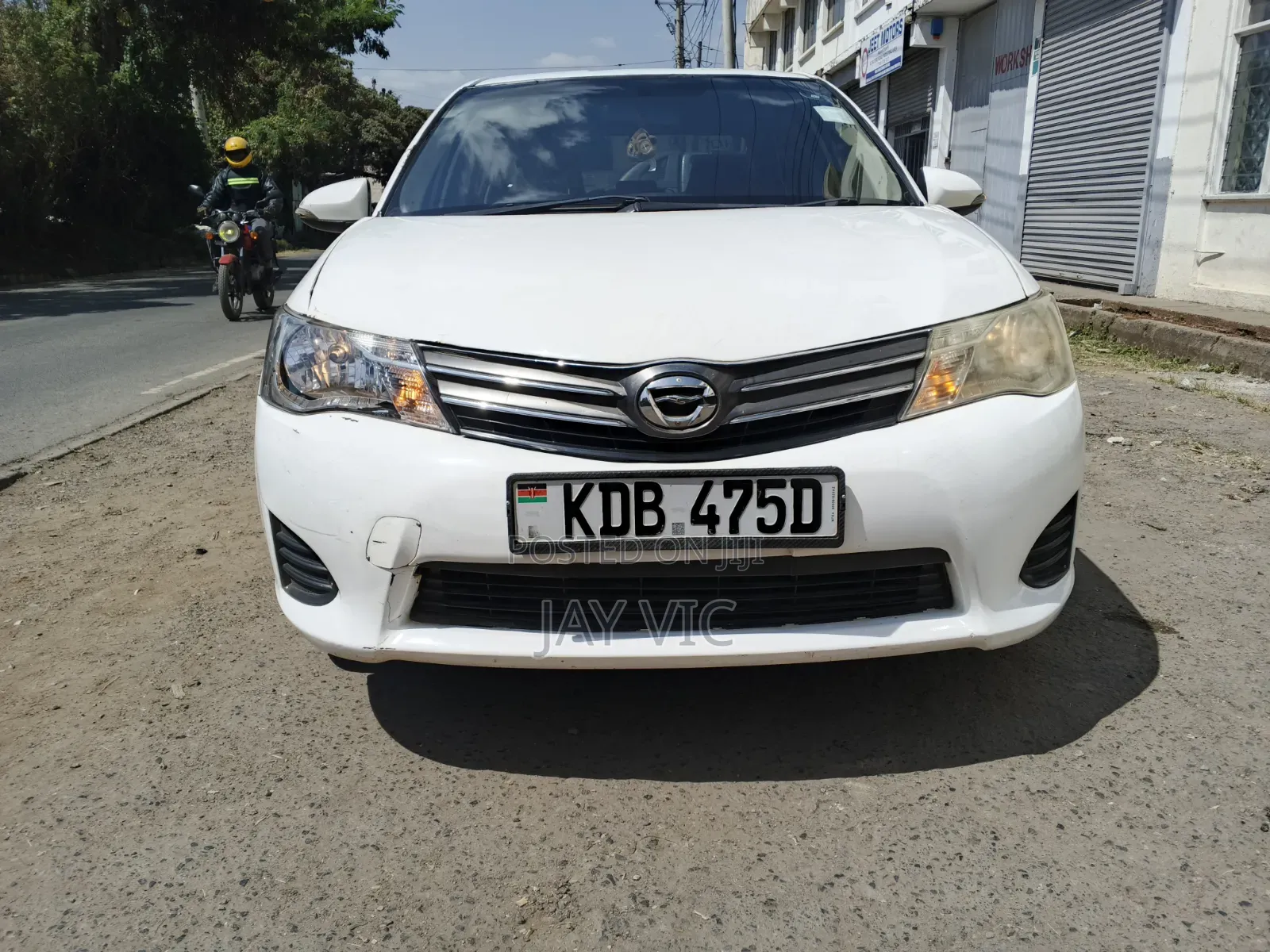 Toyota Axio 2013 White
