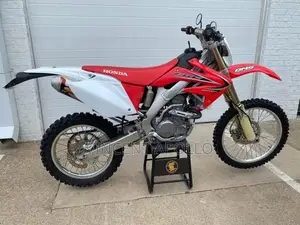 Honda 2016 Red