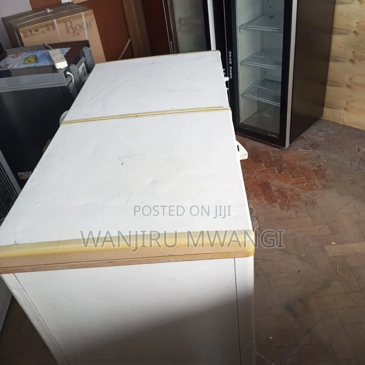 Exuk Double Door Freezer