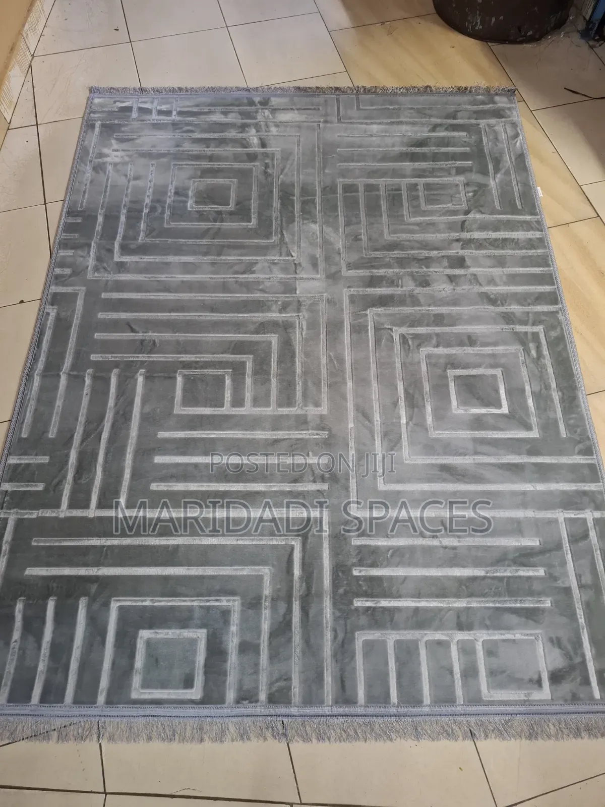 Non- Shedding Easy to Wash & Maintain 5*8ft American Carpet