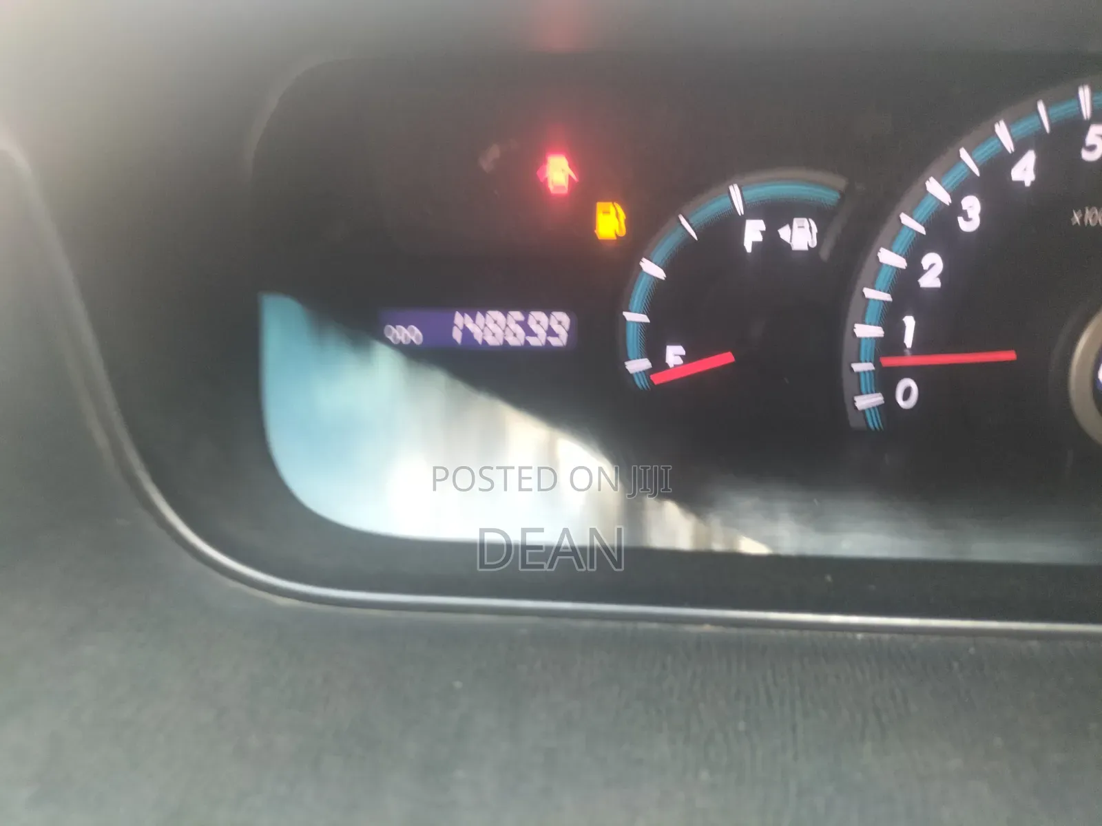 Toyota Noah 2012 Silver