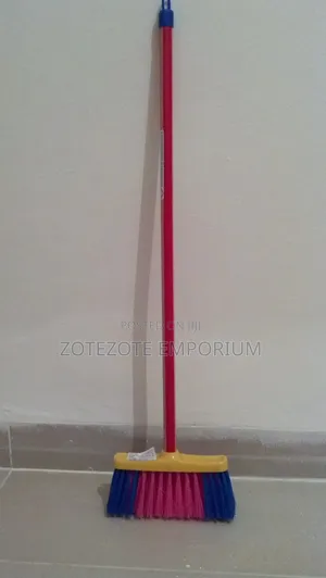 Teepee Soft Broom