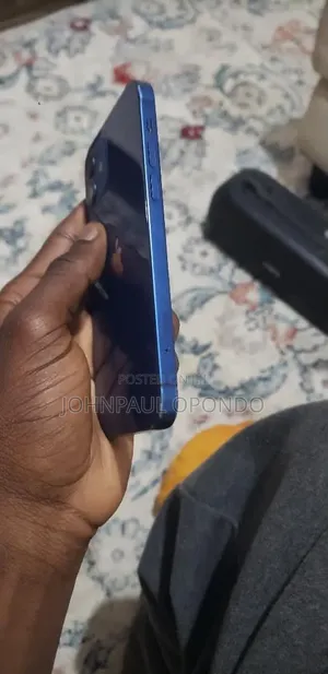 Apple iPhone 12 64 GB Blue