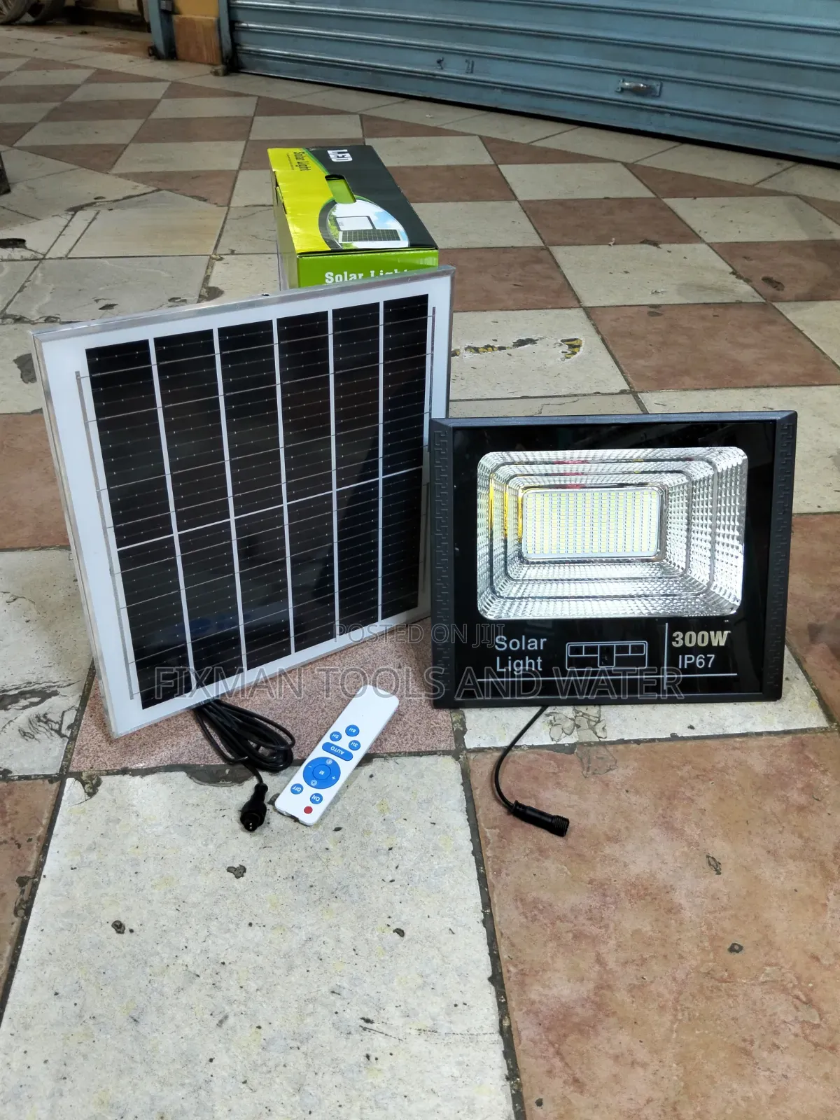 Top IP 67 Solar FLOODLIGHTS 300 Watts Brightest WITH PANEL AND SENSOR