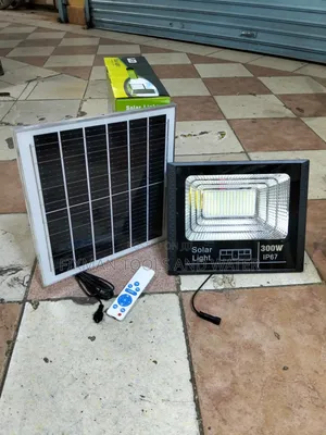 Top IP 67 Solar FLOODLIGHTS 300 Watts Brightest WITH PANEL AND SENSOR