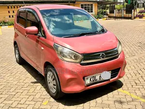 Nissan Dayz 2017 Pink