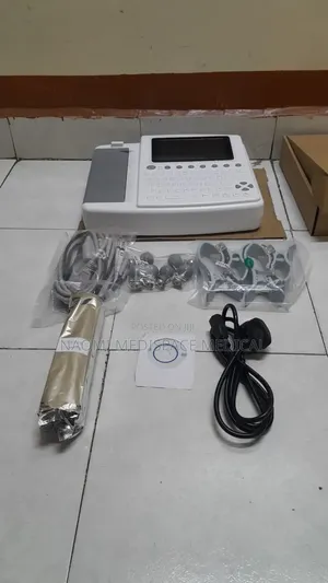 Compact and User Friendly Ecg Machine With Inbuilt Printer