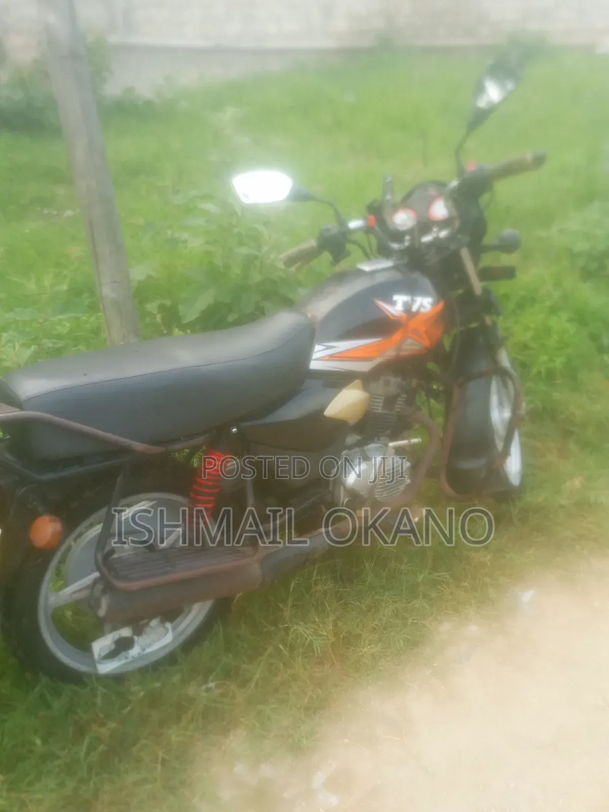 TVS HLX 125 2021 Black