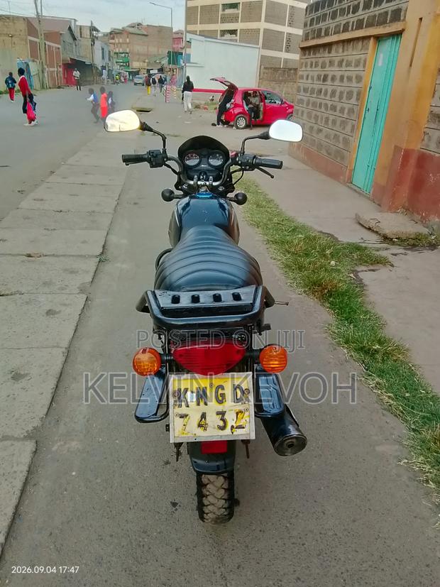 Bajaj Boxer 125 2024 Black - thumbnail 8