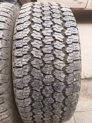 255/55r19 Goodyear Wrangler at Tyre