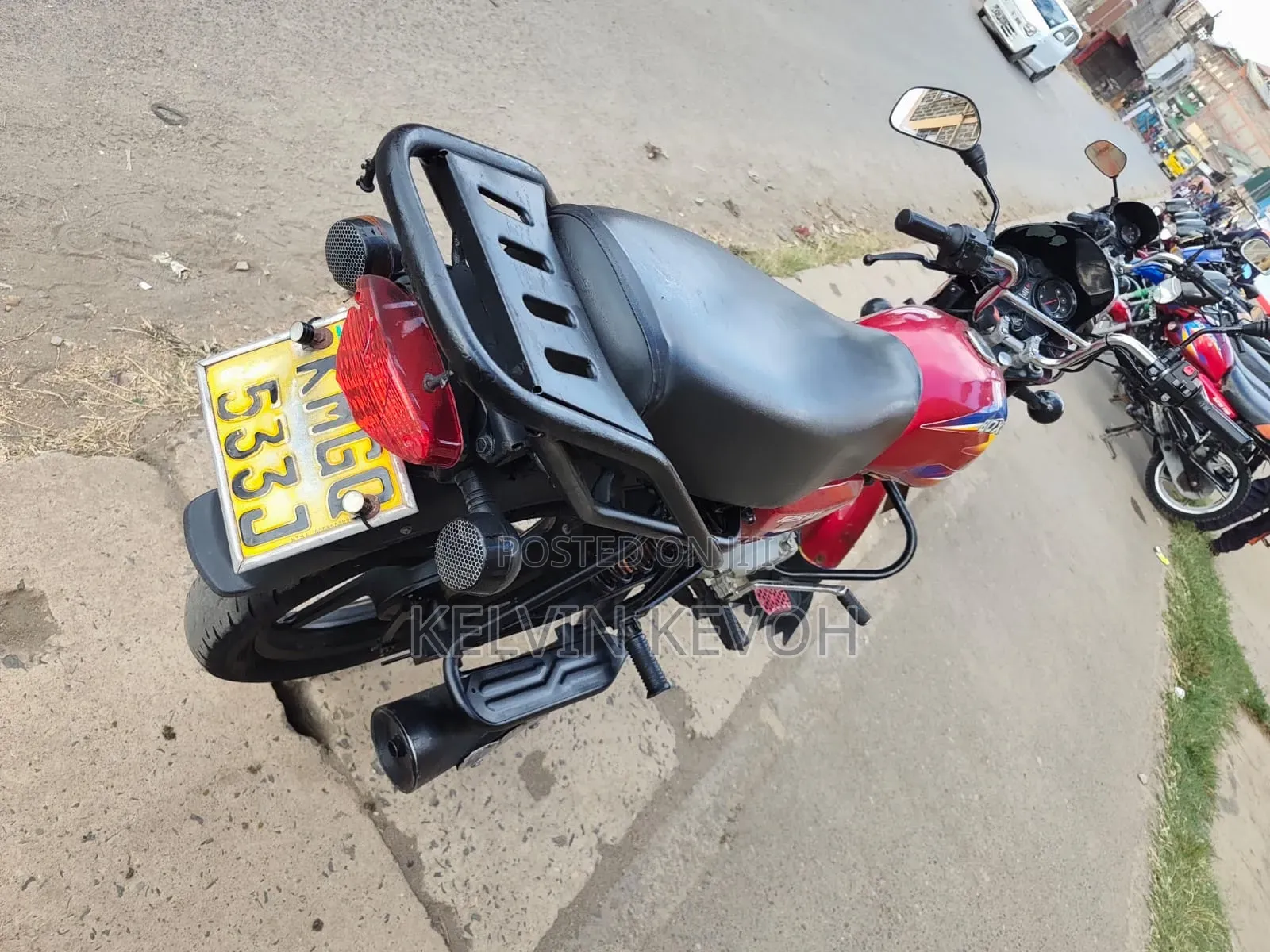 Bajaj Boxer 125 2024 Red