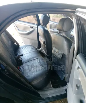 Toyota Corolla 2003 Black