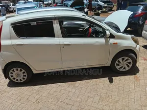 Daihatsu Mira 2011 White