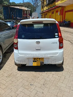 Daihatsu Mira 2011 White