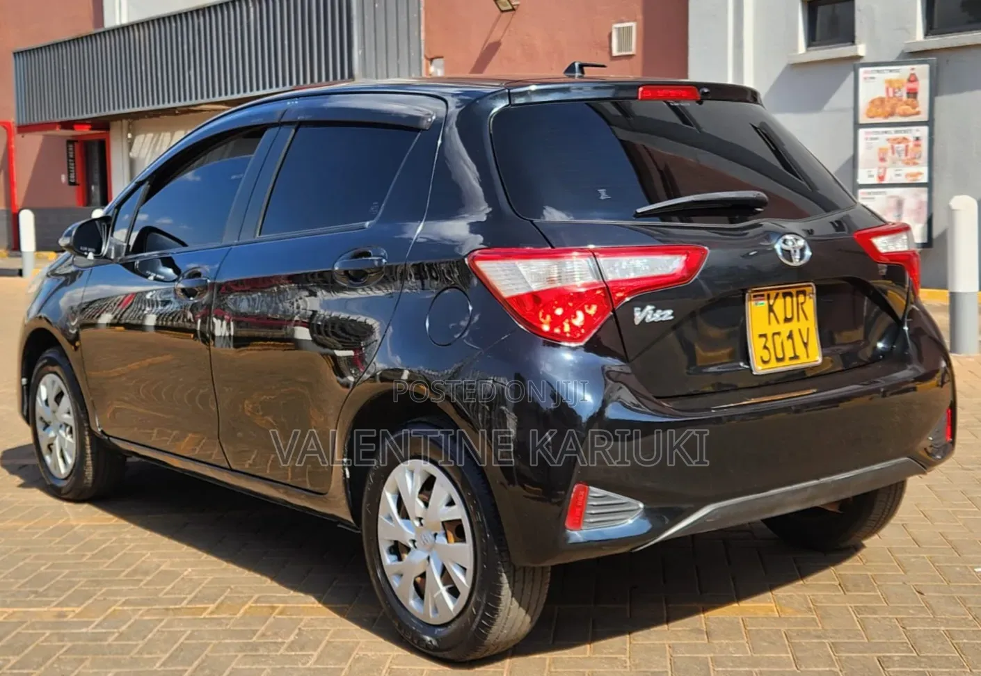 Toyota Vitz 2017 Black