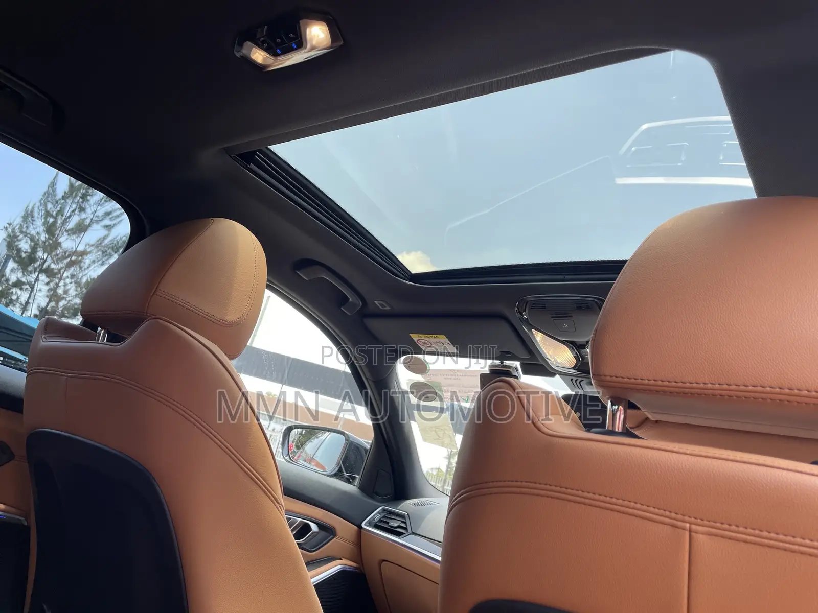 BMW 320i 2019 Black