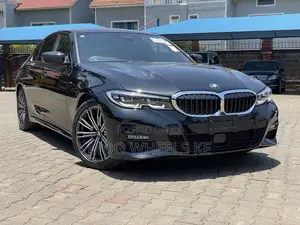 BMW 320i 2019 Black