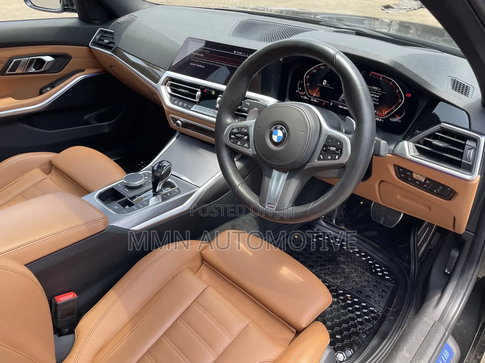 BMW 320i 2019 Black