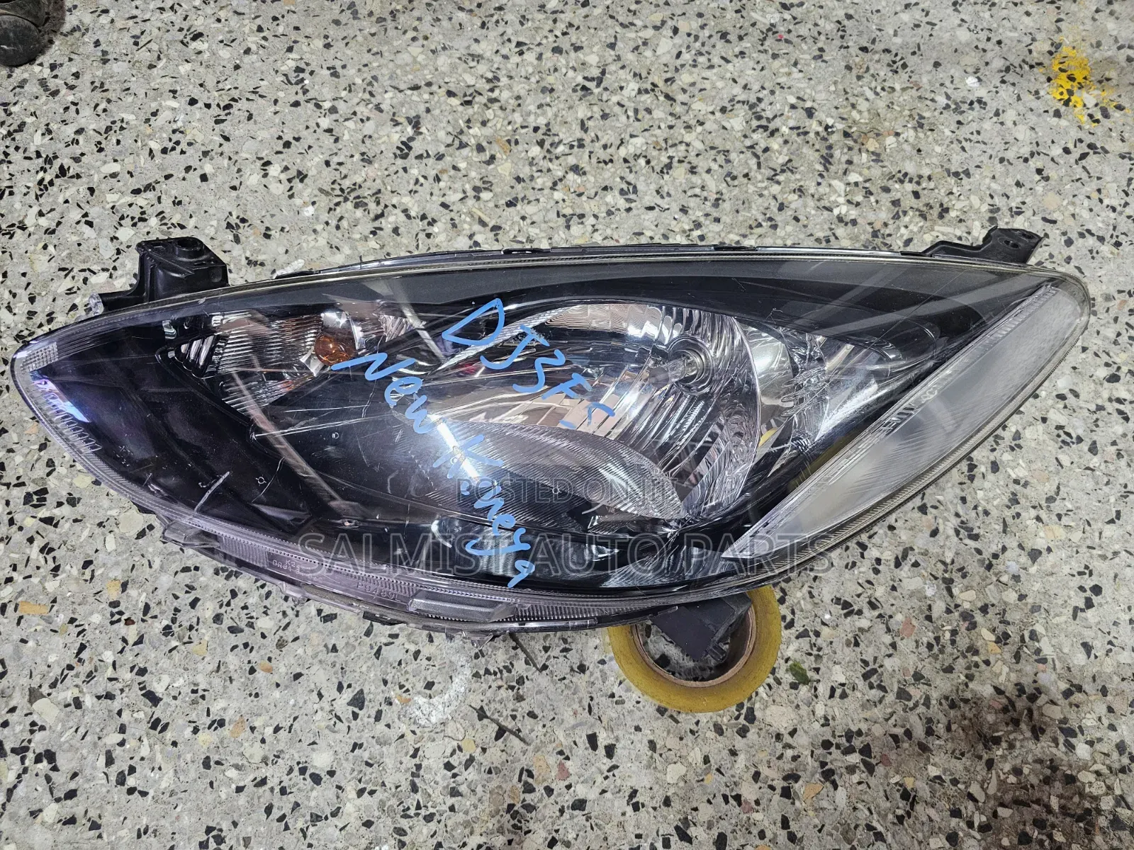 Mazda Demio 2008 Headlight