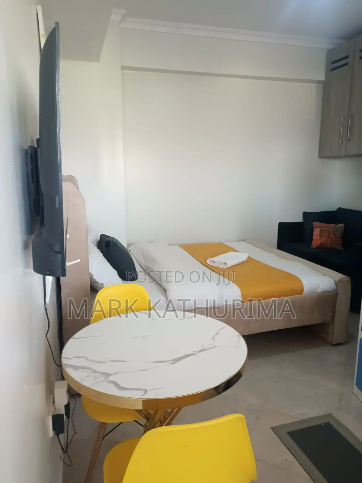 Airbnb Meru