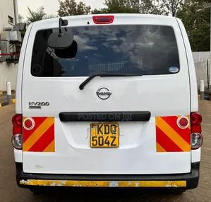 Nissan NV200 2018 White