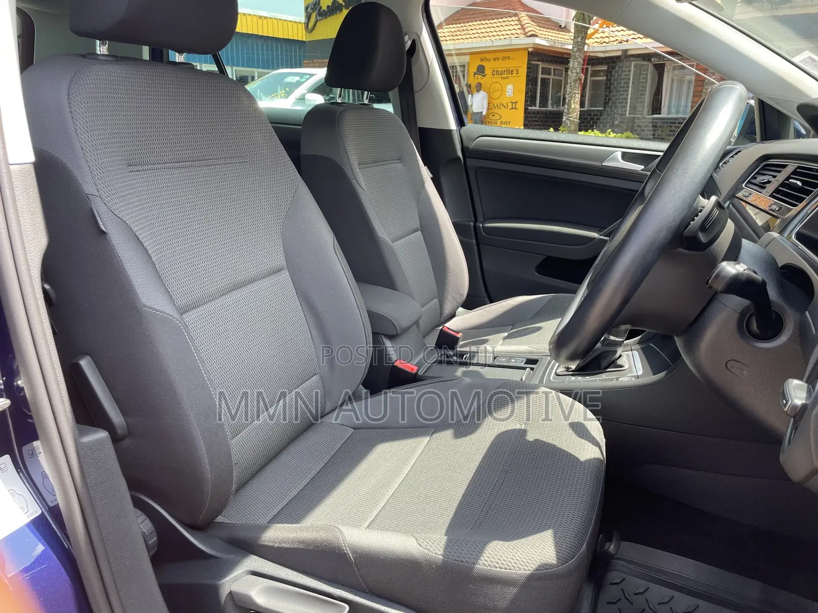 Volkswagen Golf 2019 Blue