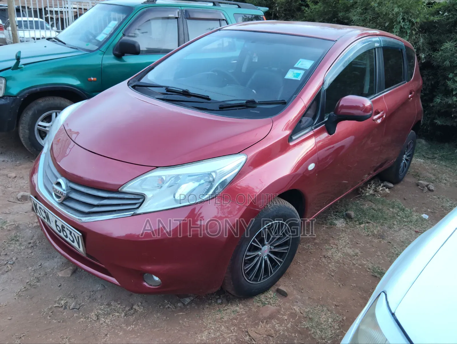 Nissan Note 1.2 Petrol 2012 Red