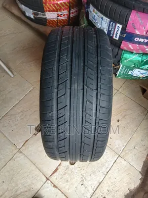 225/45r17 Slightly Used Chenshan Tyres