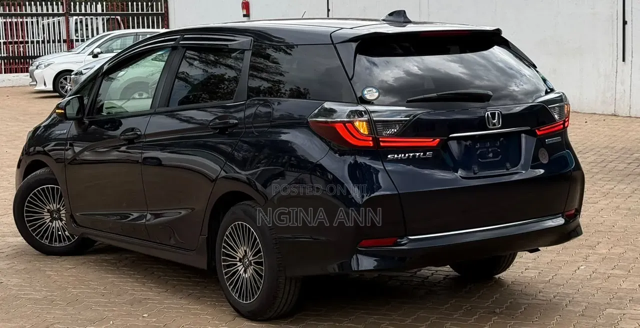 Honda Fit Shuttle 2019 Black